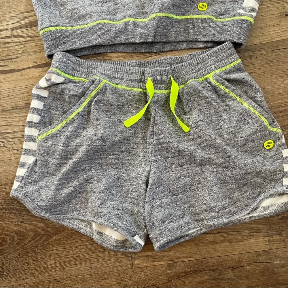 GUCCI girls athletic terry outfit 10